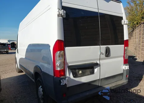 2018 Ram Promaster 2500 High Roof 159 Wb z USA, uszkodzony, nr VIN 3C6TRVDG1JE114497